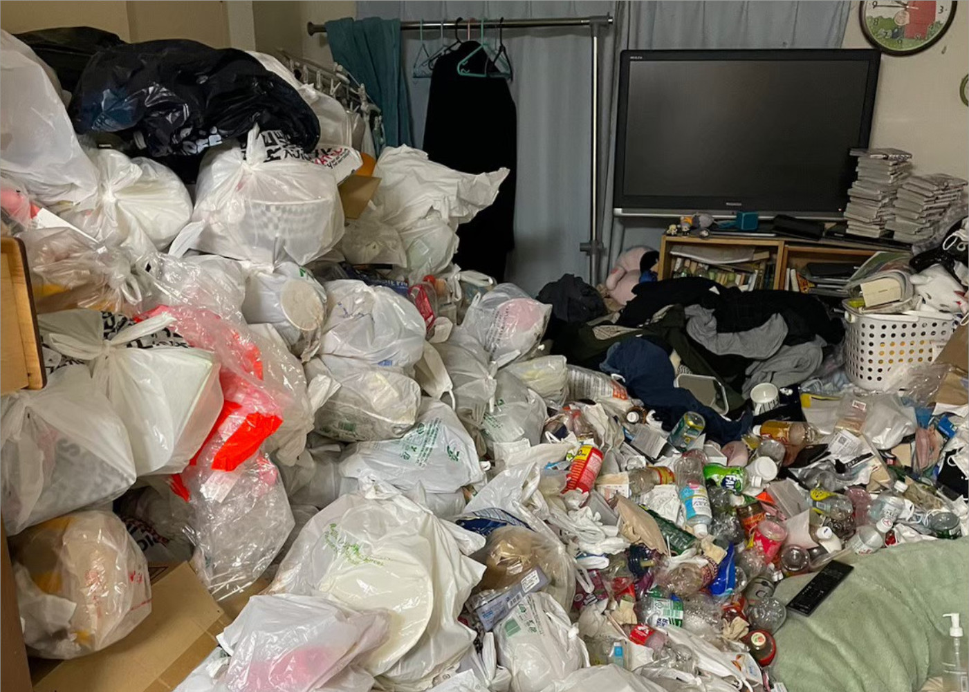 ゴミ屋敷清掃・物屋敷の片付け